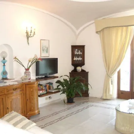 Casa Ida With Large Garden Appartamento *