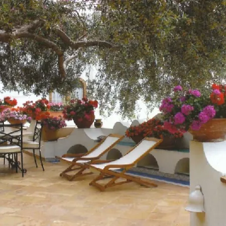 Casa Ida With Large Garden