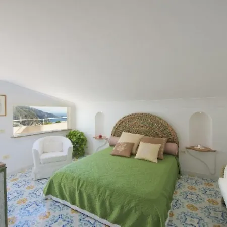 Casa Ida With Large Garden Praiano